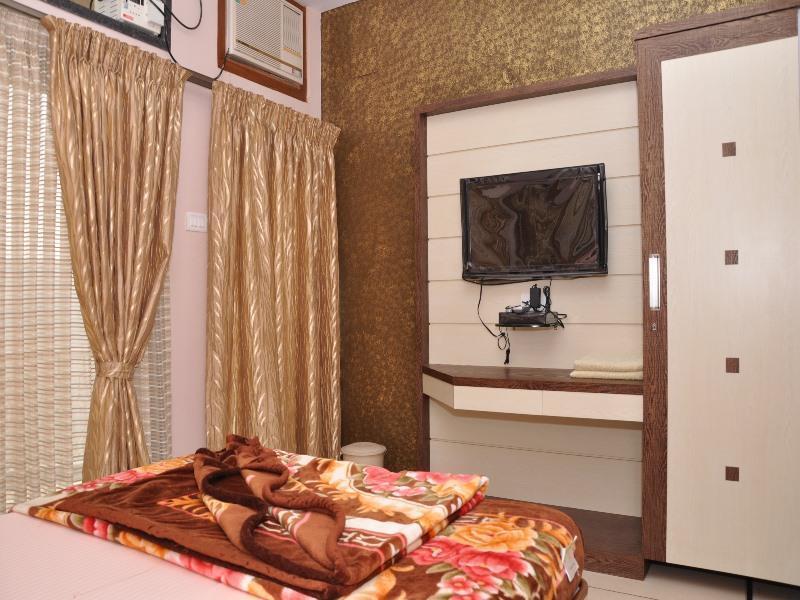 Raval Bunglow Hotel Panchgani Esterno foto