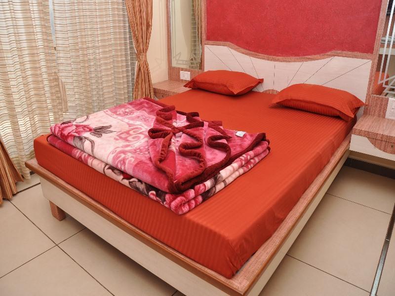 Raval Bunglow Hotel Panchgani Esterno foto
